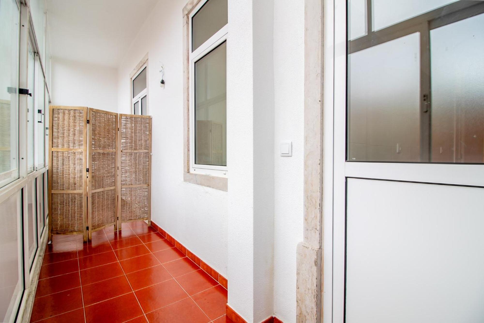 Arroios - Second Floor Hotel Lisbon Exterior photo